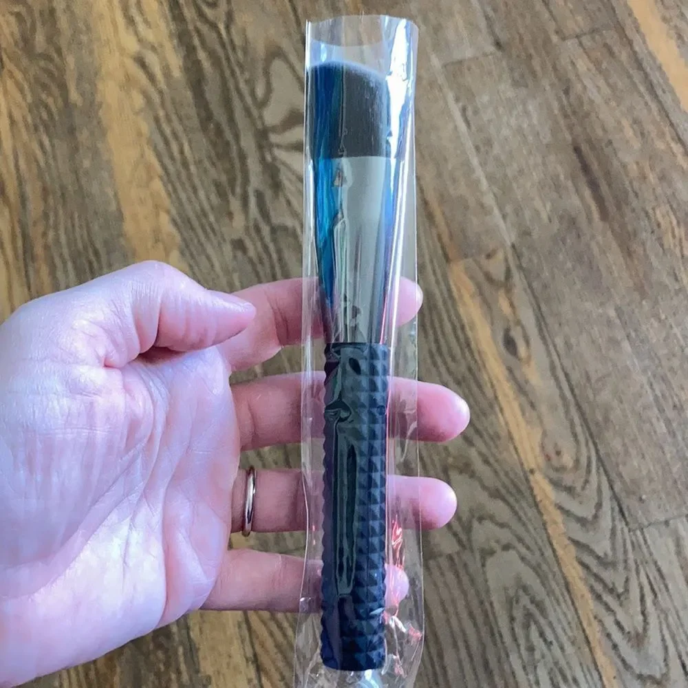 Laruce Beauty Angled Contour Brush LR334